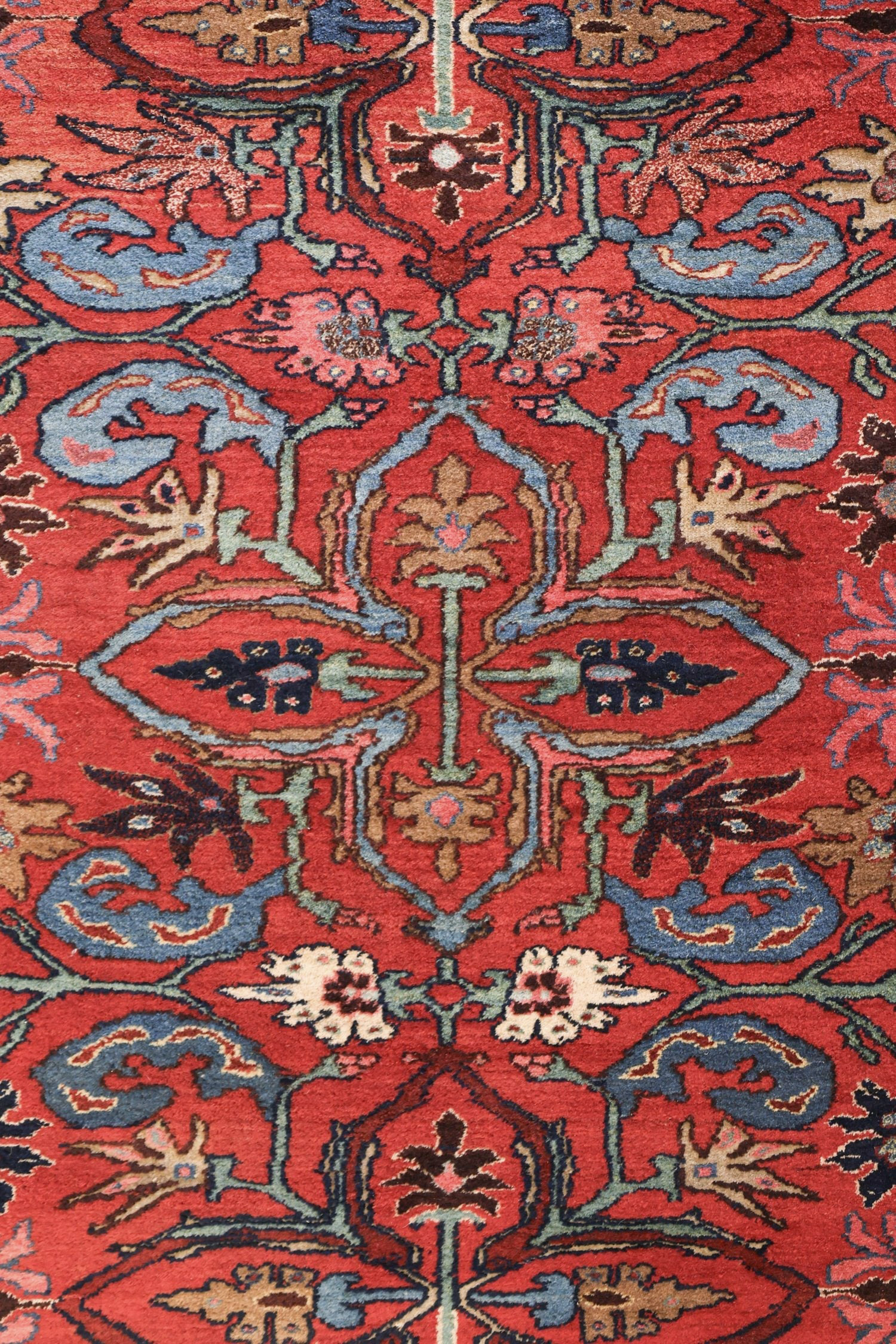 Quatrefoil motif field detail from antique Bidjar rug.